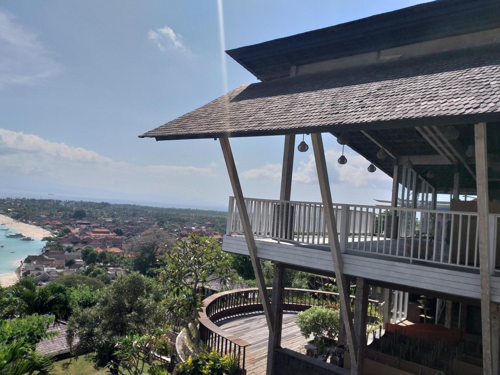 Hotel Jenggala Hill Nusa Lembongan Exteriér fotografie